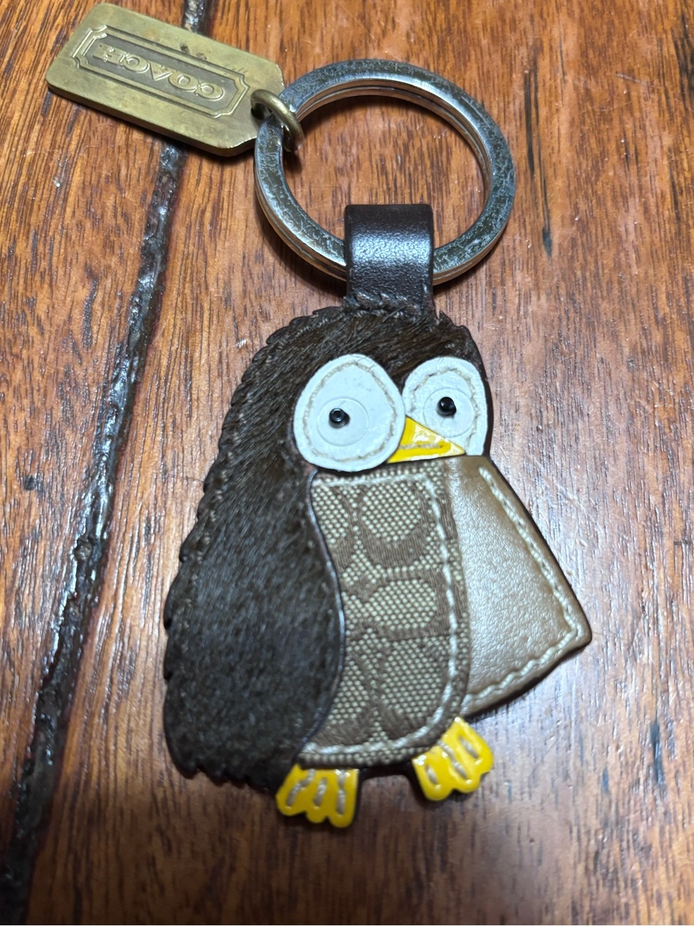 Coach owl keychain